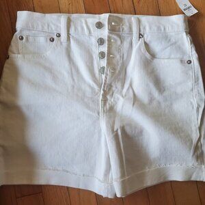 Gap High Rise Short